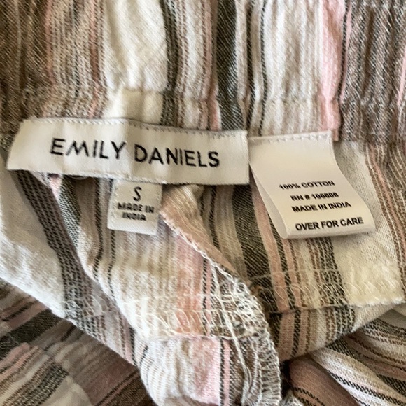 Emily Daniels capris - Picture 5 of 6